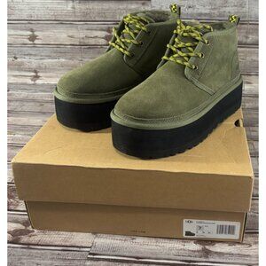 UGG Neumel Heritage Suede Platform Chukka Boots Size 7 color Green 1130604 NEW